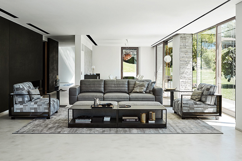 Pilka sofa